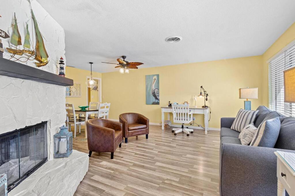 Perfect For Family Gatherings With A Heated Pool! - Clearwater'S Clear Choice Екстериор снимка